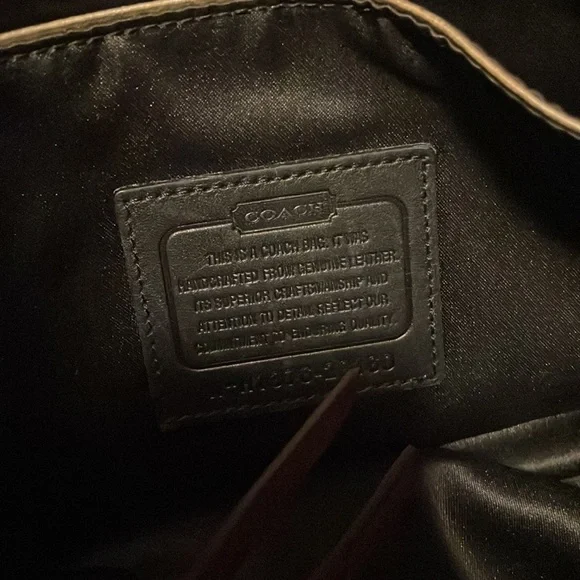 Coach burgundy Borough Bag - Picture 8 of 9